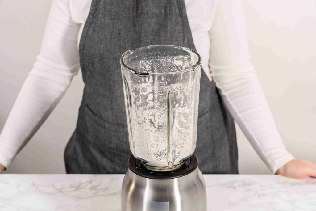 What Is the Best Blender for Smoothies and Crushing Ice